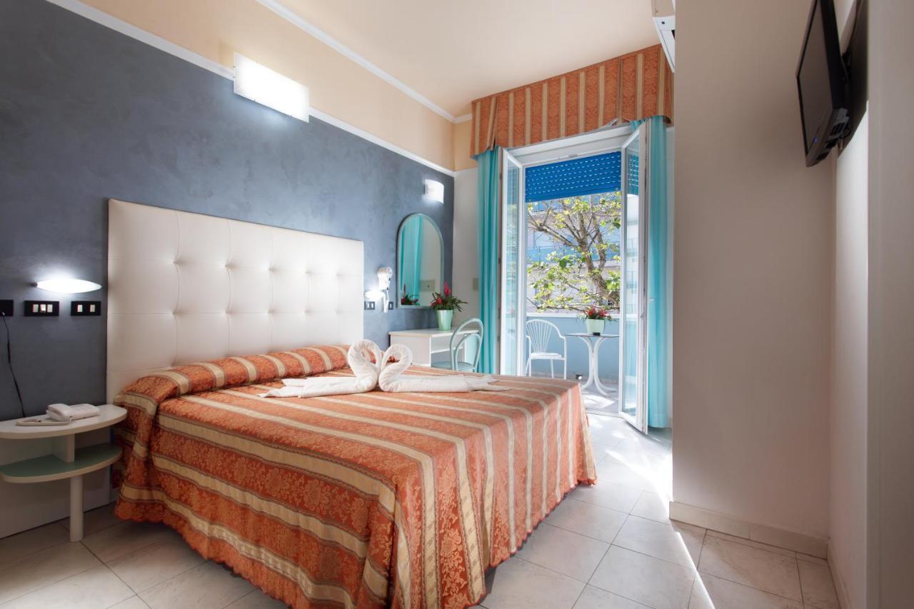 Hotel Nettuno Bellaria-Igea Marina Esterno foto