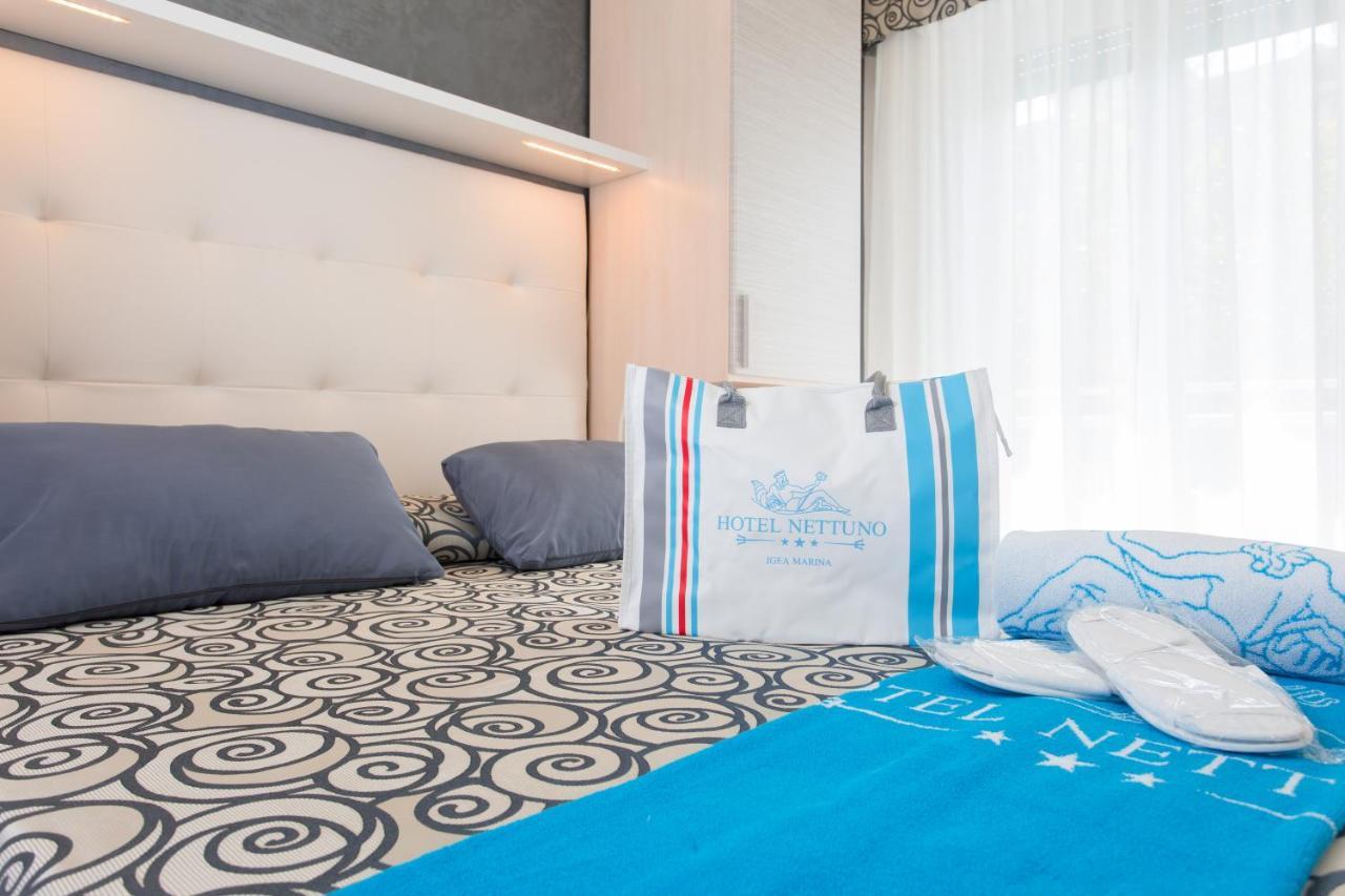Hotel Nettuno Bellaria-Igea Marina Esterno foto